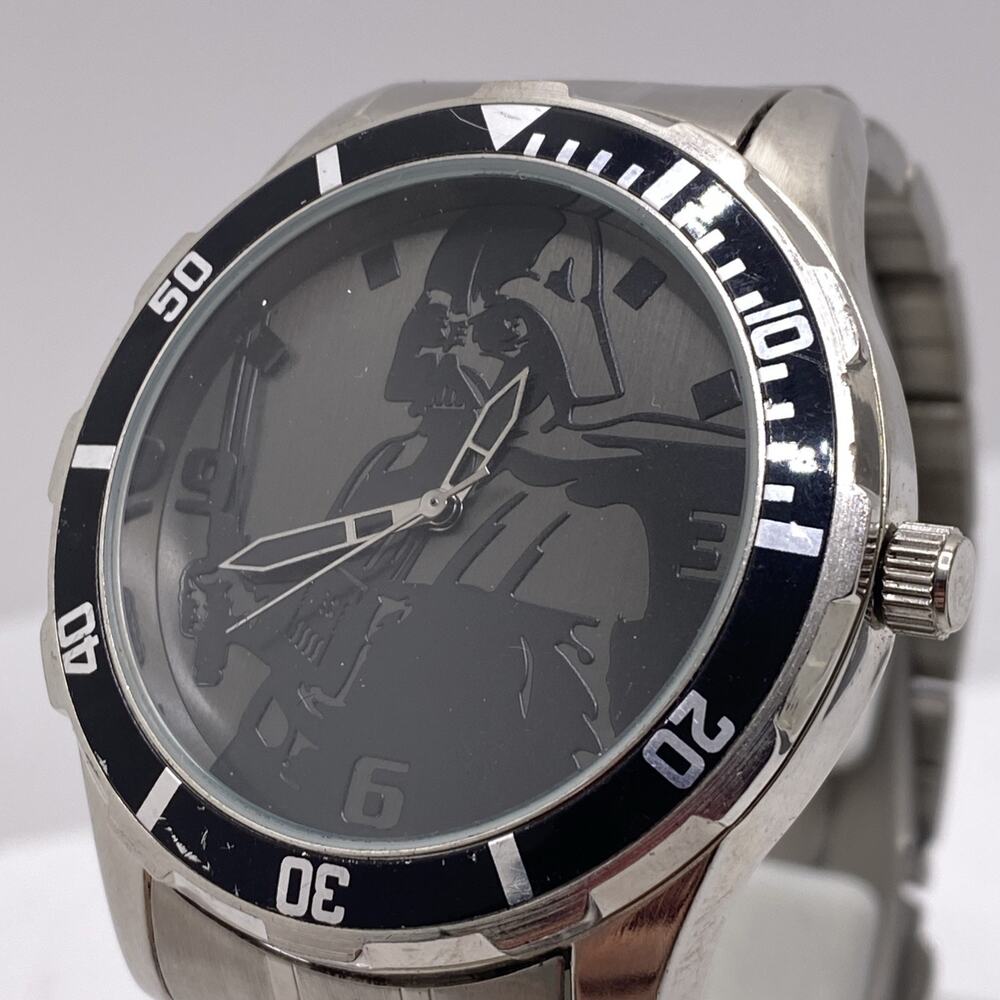 Star Wars Darth Vader Mens Silver Watch New Battery